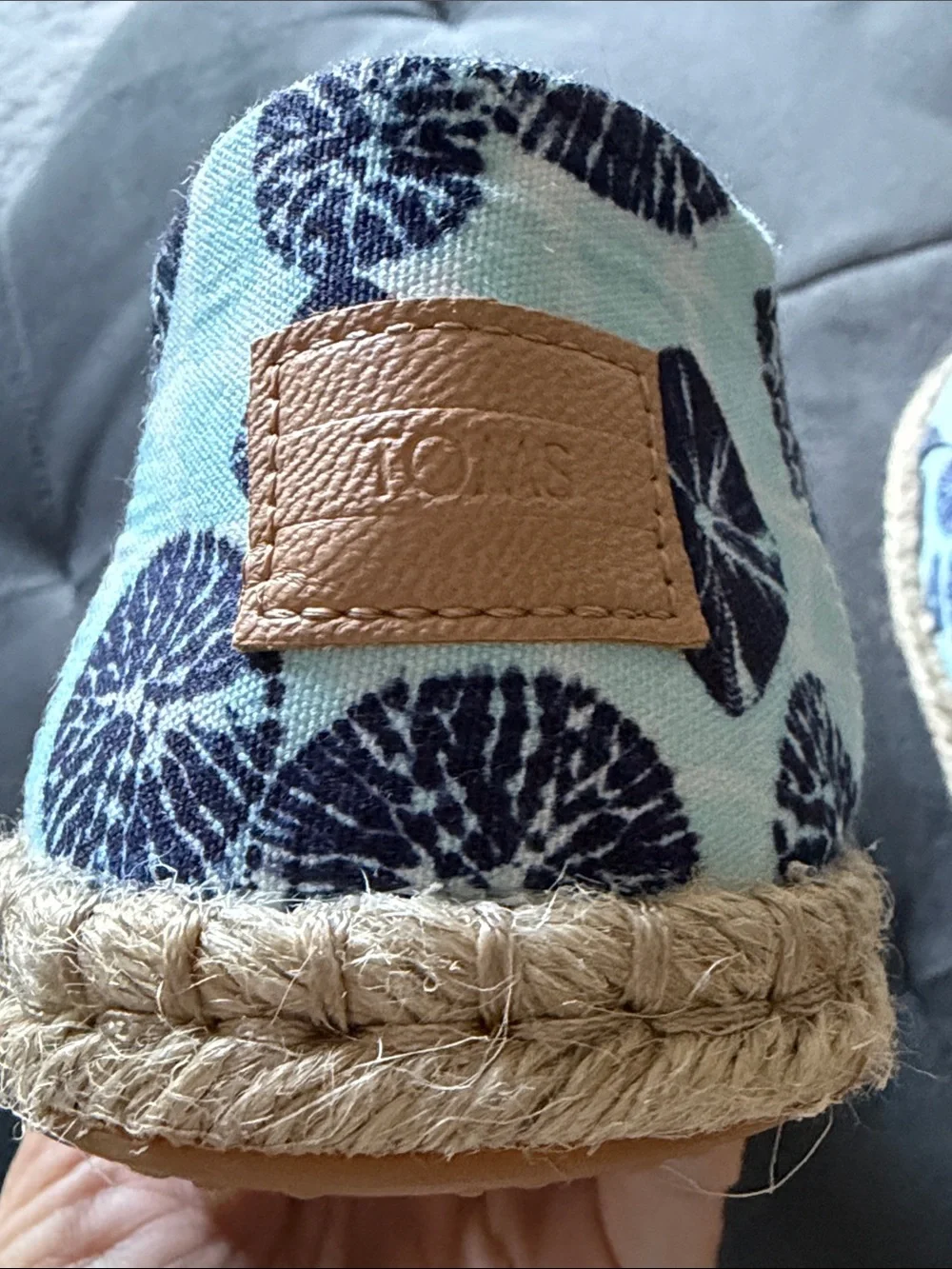 NEW TOMS Light Blue and Navy Patterned Canvas Espadrilles
